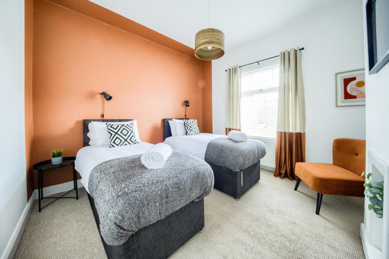 Coventry Fashionable House, City Centre, Free Parking, Sleeps 4, By Empower Homes Luaran gambar