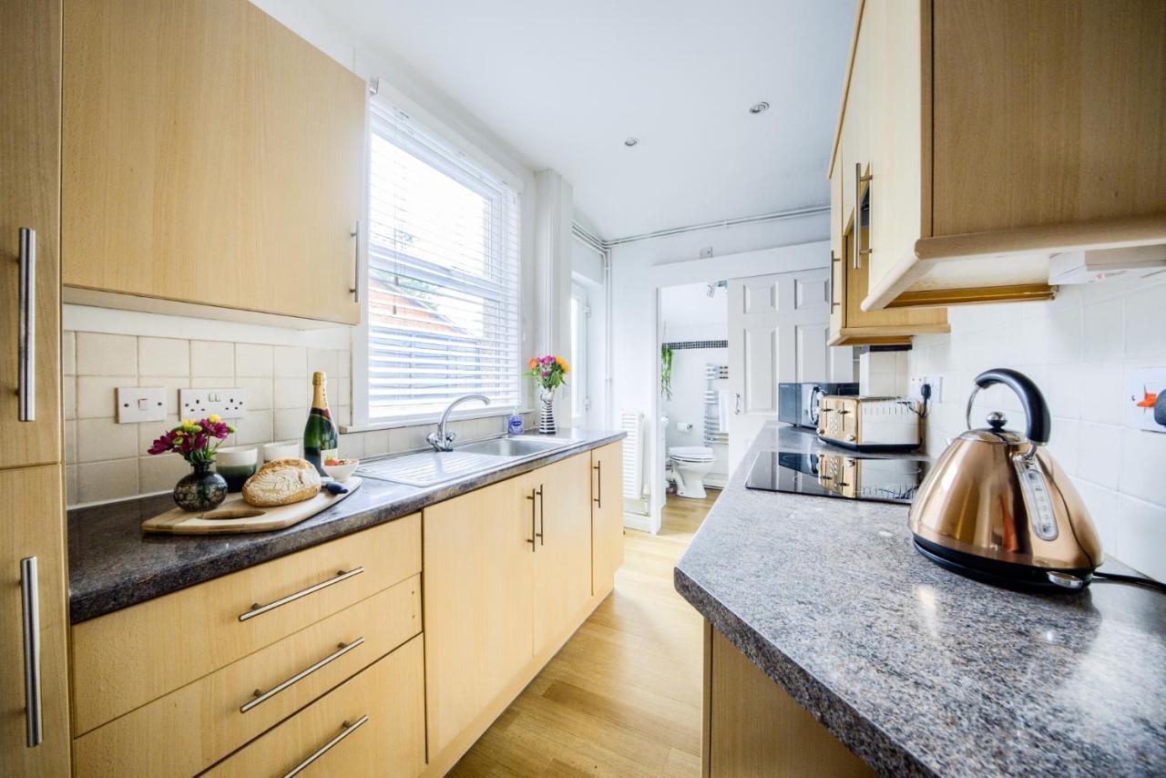 Coventry Fashionable House, City Centre, Free Parking, Sleeps 4, By Empower Homes Luaran gambar